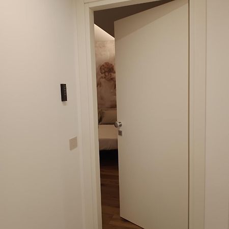 Appartement Residenze Simari Luxury à Padoue Extérieur photo