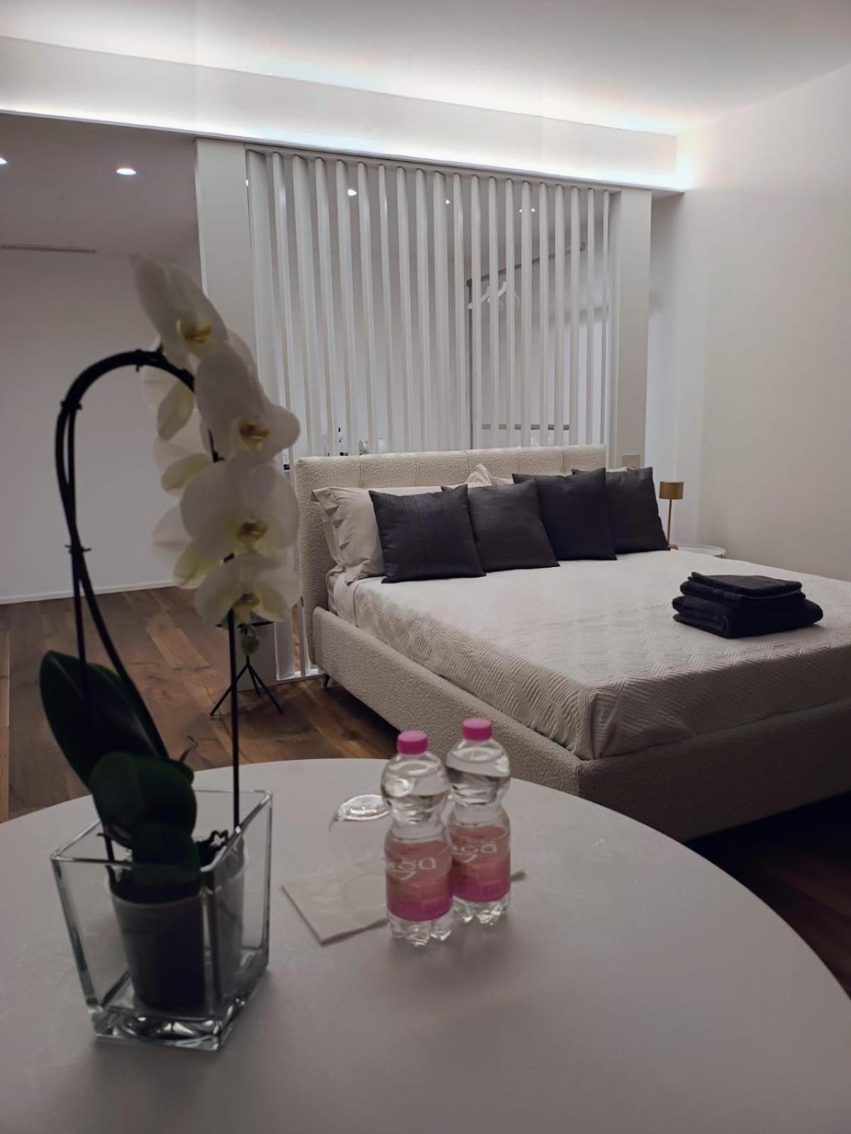Appartement Residenze Simari Luxury à Padoue Extérieur photo