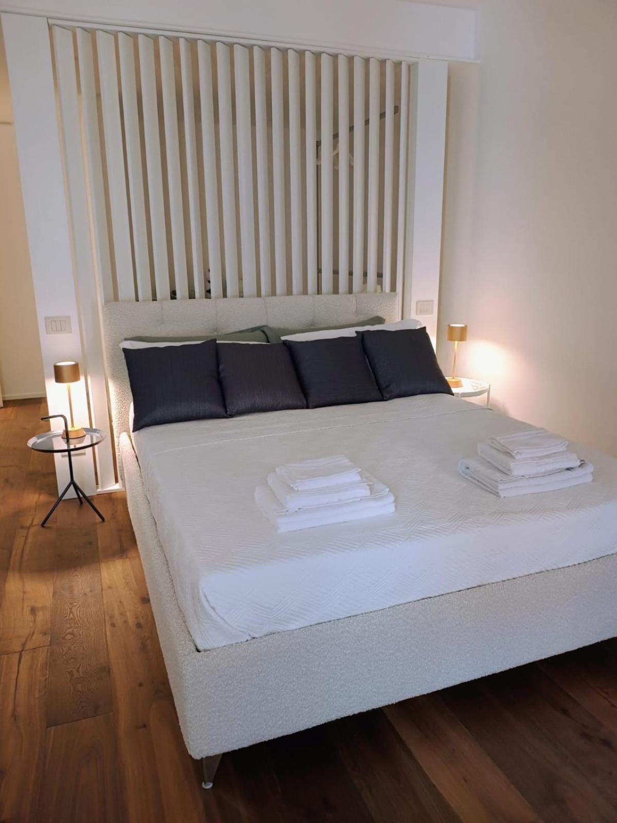 Appartement Residenze Simari Luxury à Padoue Extérieur photo
